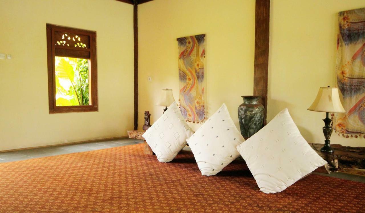 Sapulidi Resort Spa & Gallery Bali ウブド エクステリア 写真