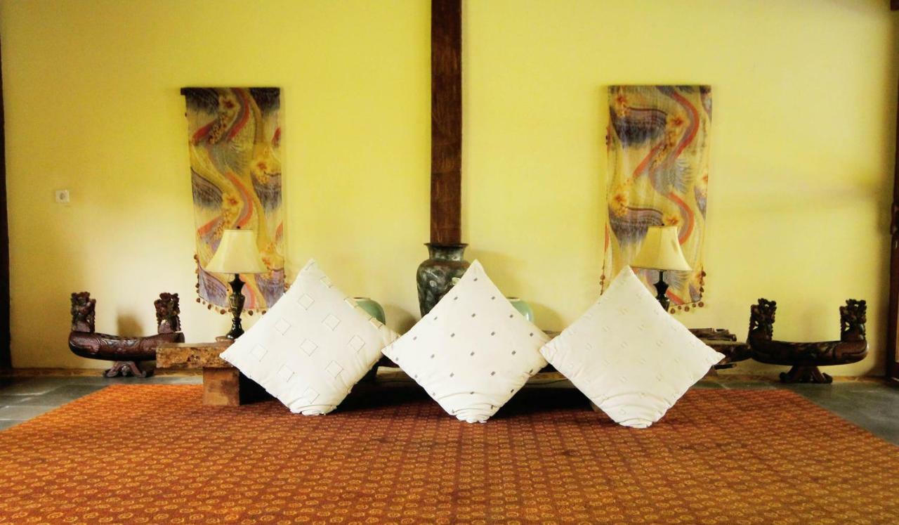 Sapulidi Resort Spa & Gallery Bali ウブド エクステリア 写真